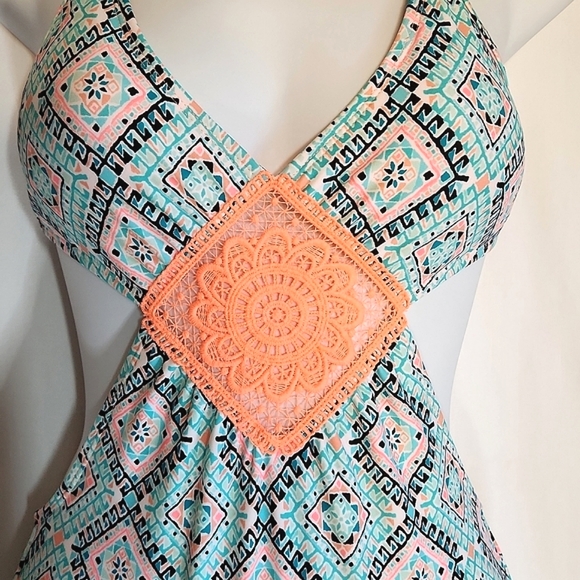 Xhilaration Monokoni Swimsuit Turquoise and Peach Medallion Pattern Sz Small - Picture 7 of 14
